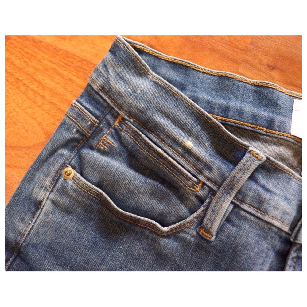 Frame Jeans - Picture 2 of 10